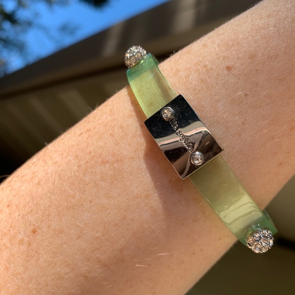 Translucent green Diamond - Picture 3 of 4